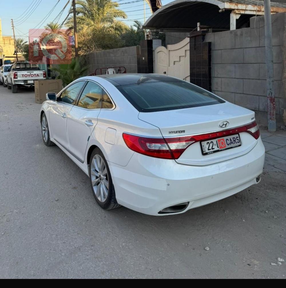 هيونداي أزيرا